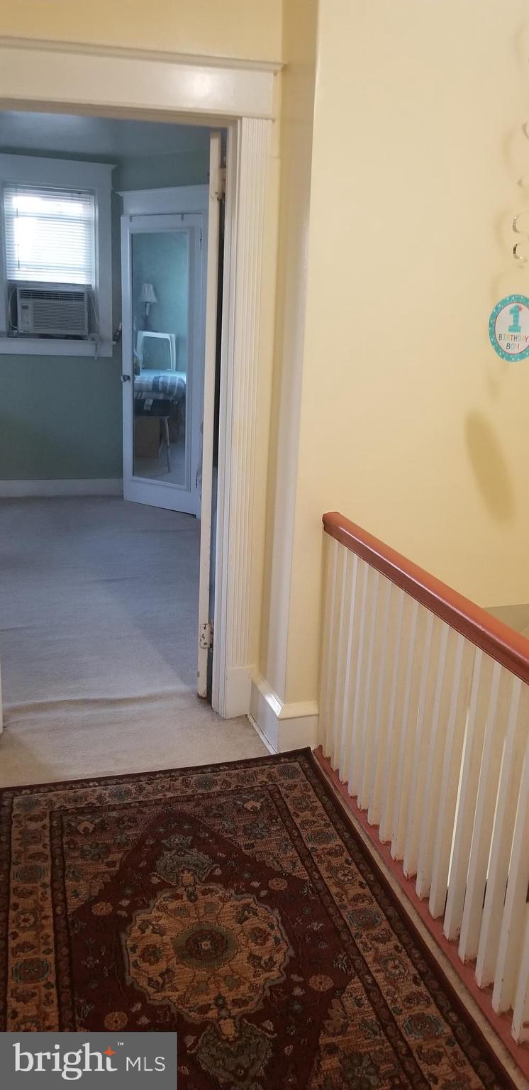 215 Shirley Road Upper Darby, PA 19082 - Photo 8 of 19 1St Floor