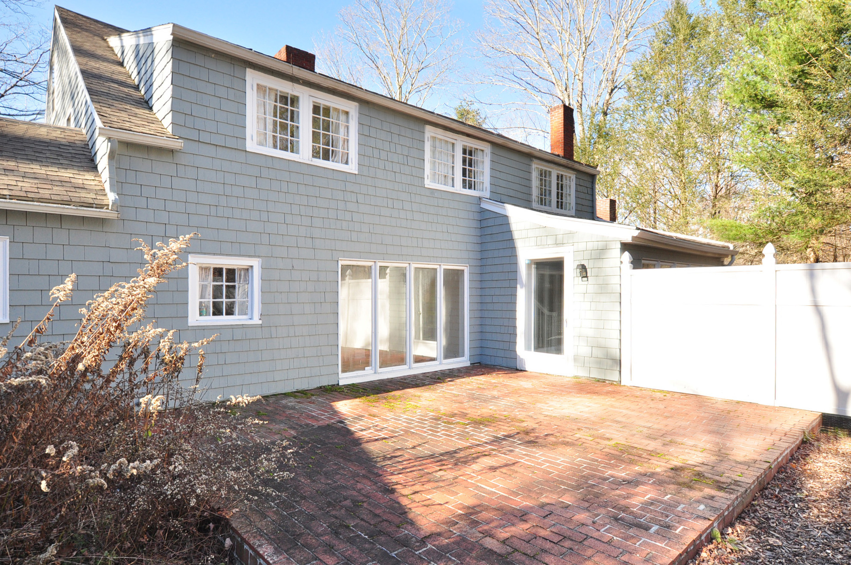 11 West Chestnut Hill Road Litchfield, CT 06759 - Photo 38 of 39 a front view of a house with a yard