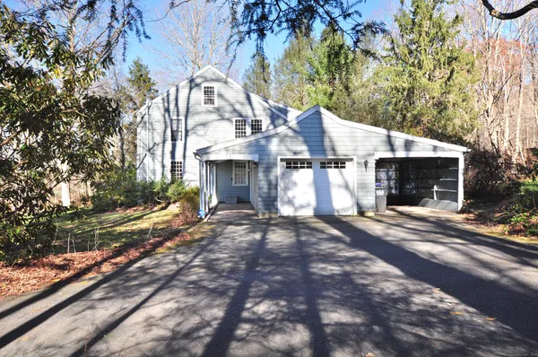 $765,000 | 11 West Chestnut Hill Road, Litchfield, CT 06759