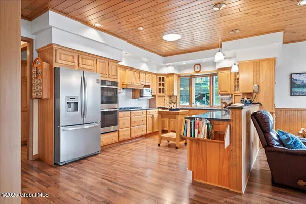 $1,924,999 | 536 East Shore Drive, Horicon, NY 12808