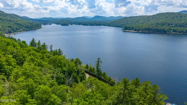 $1,924,999 | 536 East Shore Drive, Horicon, NY 12808