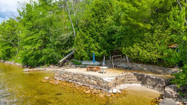$1,924,999 | 536 East Shore Drive, Horicon, NY 12808