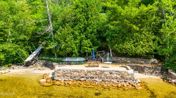 $1,924,999 | 536 East Shore Drive, Horicon, NY 12808