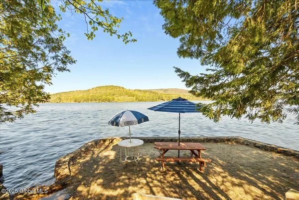 $1,924,999 | 536 East Shore Drive, Horicon, NY 12808