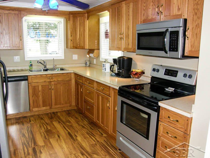 4448 Ferden Road New Lothrop, MI 48460 - Photo 10 of 22 31260090-9.JPG