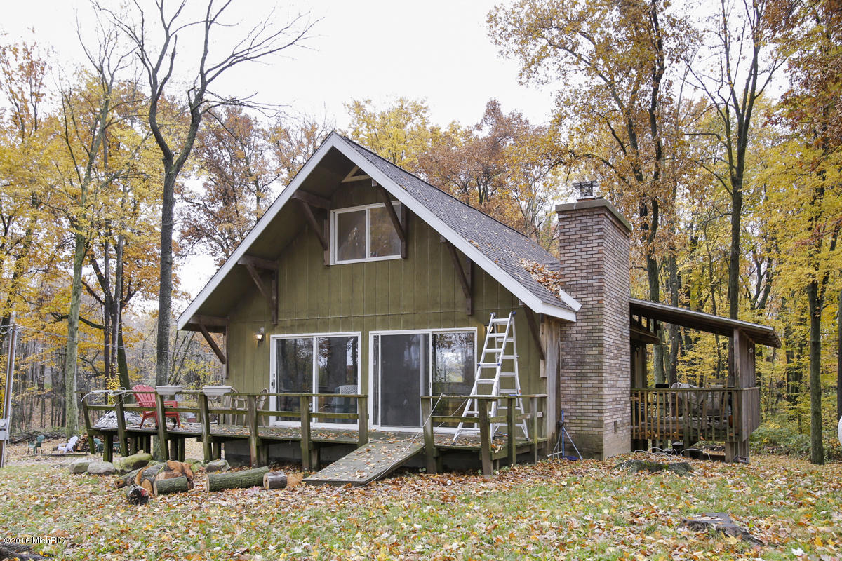 1799 cloverdale road-101