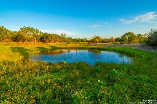 $1,155,000 | 112 Majestic Oaks Drive, Boerne, TX 78006