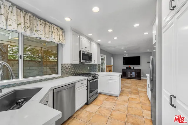 $1,170,000 | 26065 Bellis Drive, Valencia, CA 91355