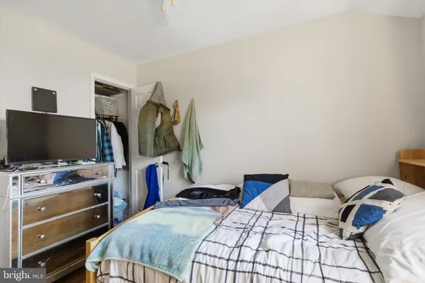 $529,900 | 13006 Parkland Drive, Rockville, MD 20853