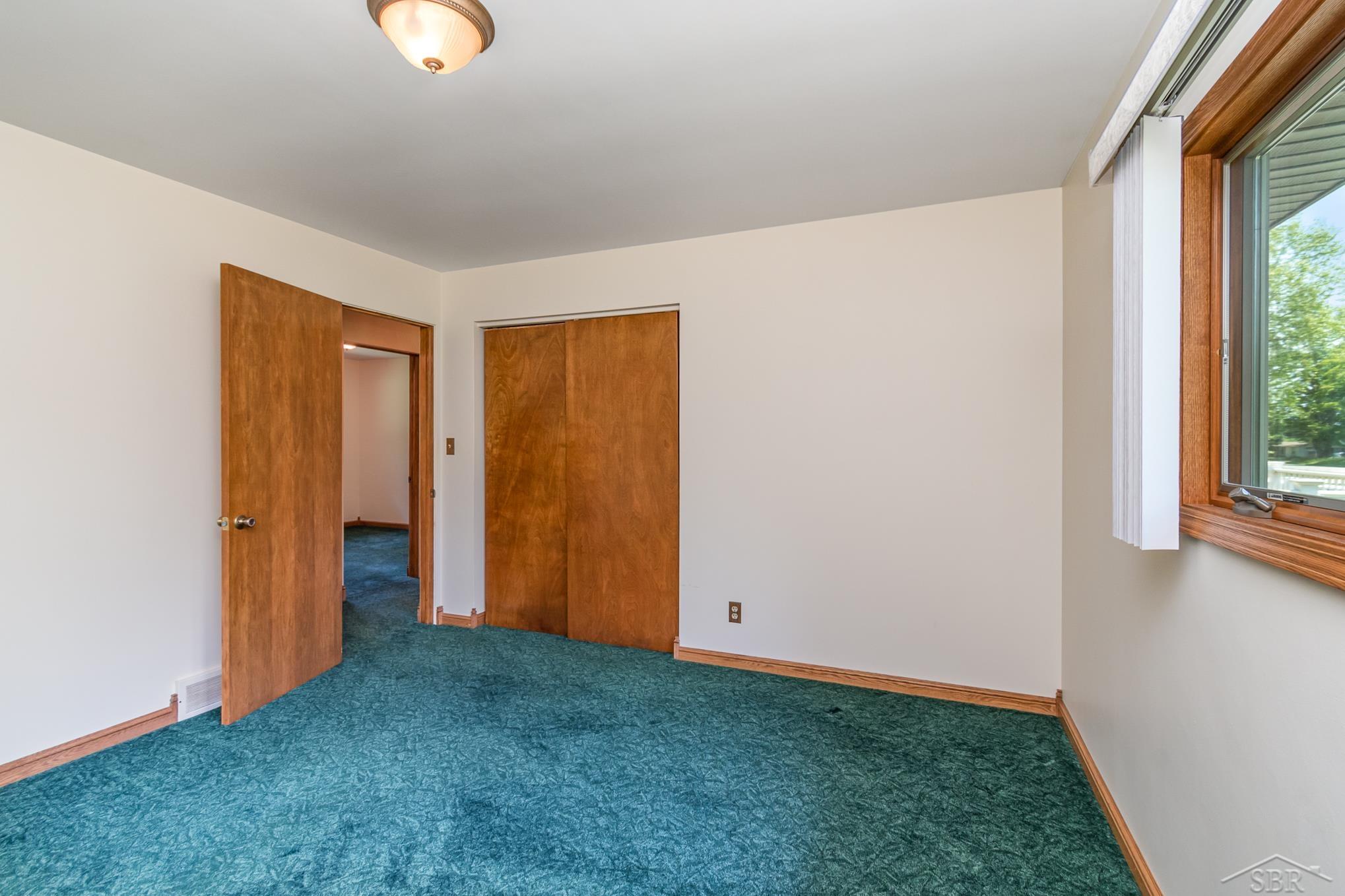682 West Linwood Road Linwood, MI 48634 - Photo 12 of 26
