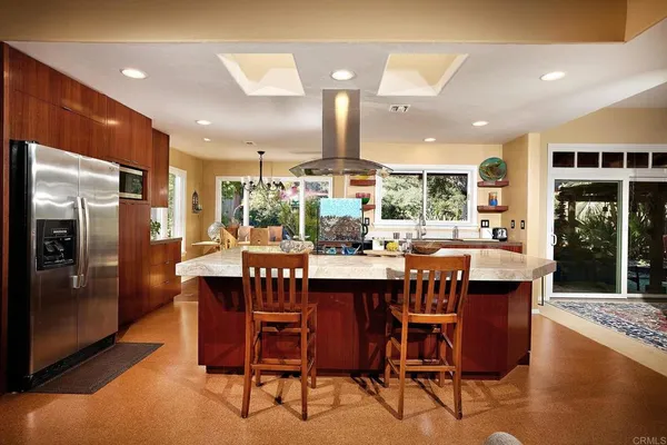 $8,500 | 974 Summer Holly Lane, Encinitas, CA 92024