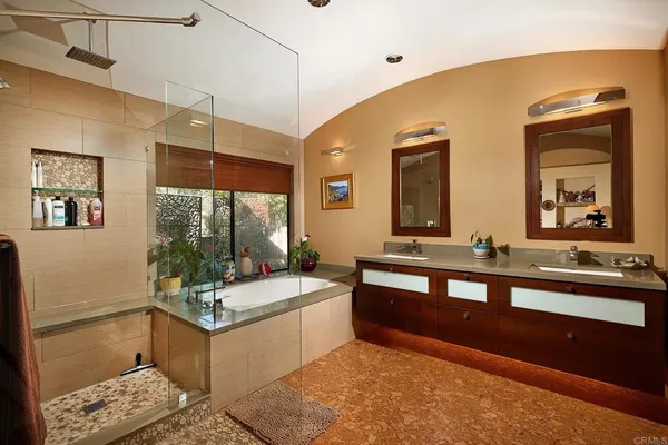 $8,500 | 974 Summer Holly Lane, Encinitas, CA 92024