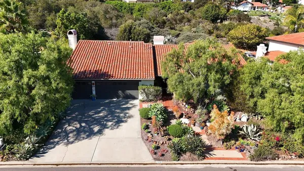$8,500 | 974 Summer Holly Lane, Encinitas, CA 92024