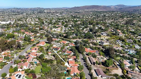 $8,500 | 974 Summer Holly Lane, Encinitas, CA 92024