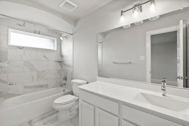 $477,259 | 11907 Royal Willow Lane, Houston, TX 77066