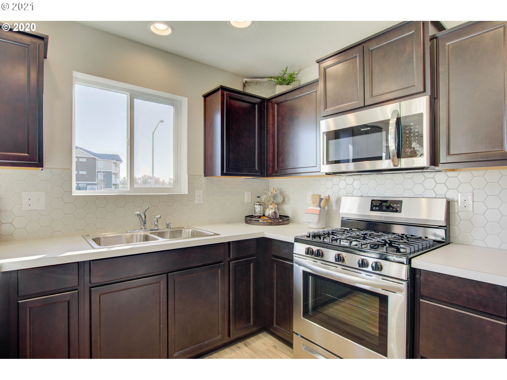 11328 Northeast 17th Street Ridgefield, WA 98642 - Photo 19 of 23