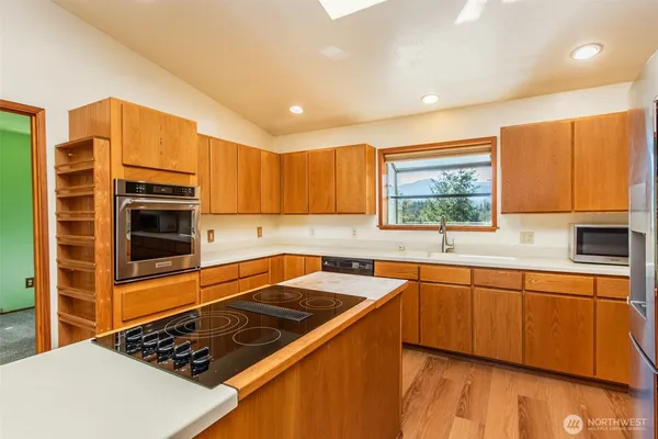 $1,200,000 | 997 Old Olympic Highway, Port Angeles, WA 98362