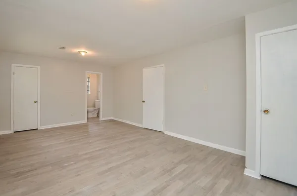 $1,825 | 5243 Greylog Drive, Houston, TX 77048