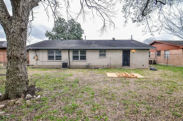 $1,825 | 5243 Greylog Drive, Houston, TX 77048