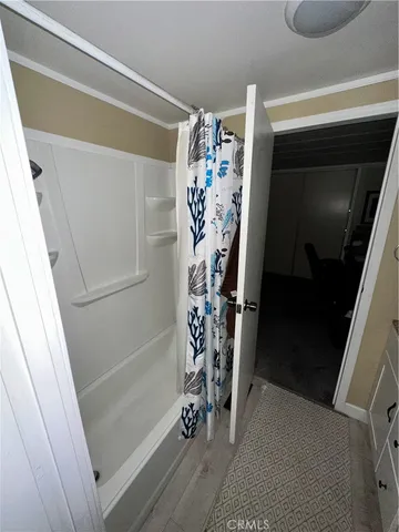 a view of walk in closet