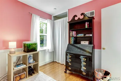 $300,000 | 176 Chatwood Terrace, Crestwood, MO 63126