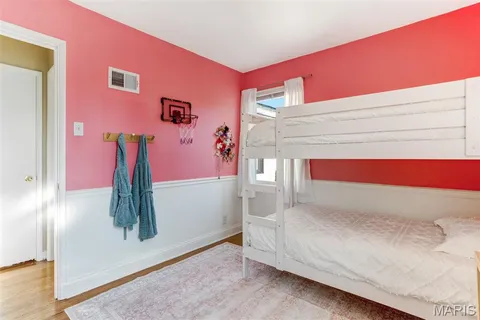 $300,000 | 176 Chatwood Terrace, Crestwood, MO 63126