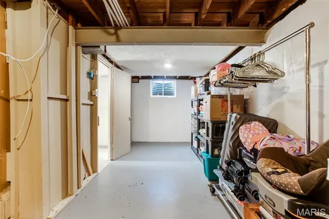 $300,000 | 176 Chatwood Terrace, Crestwood, MO 63126