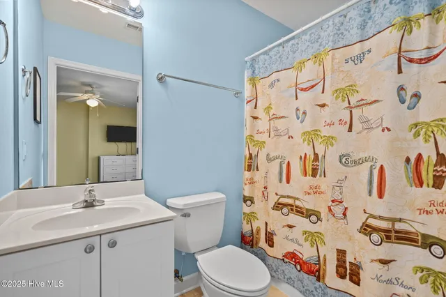 $735,000 | 209 N Avenue, Kure Beach, NC 28449