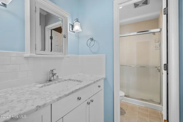 $735,000 | 209 N Avenue, Kure Beach, NC 28449