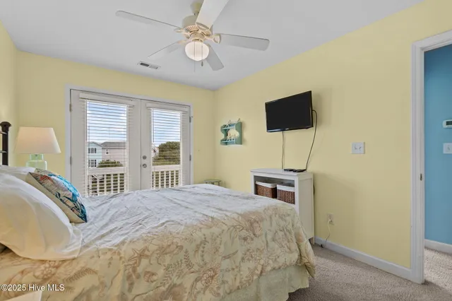 $735,000 | 209 N Avenue, Kure Beach, NC 28449