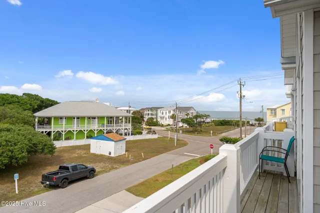 $735,000 | 209 N Avenue, Kure Beach, NC 28449