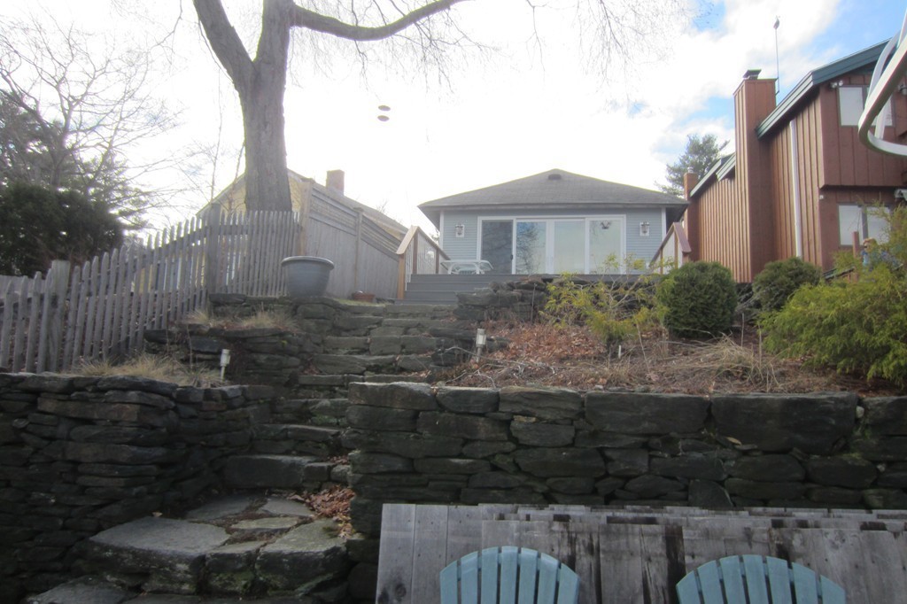 296 Killdeer Road Webster, MA 01570 - Photo 4 of 30 Gallery Image 4