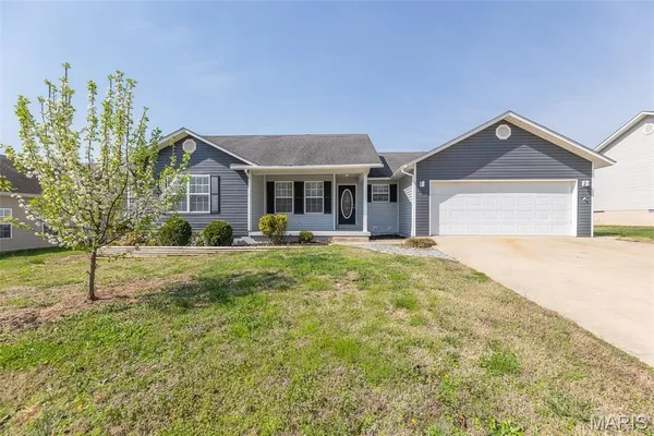 $218,900 | 354 Murfield Drive, Poplar Bluff, MO 63901