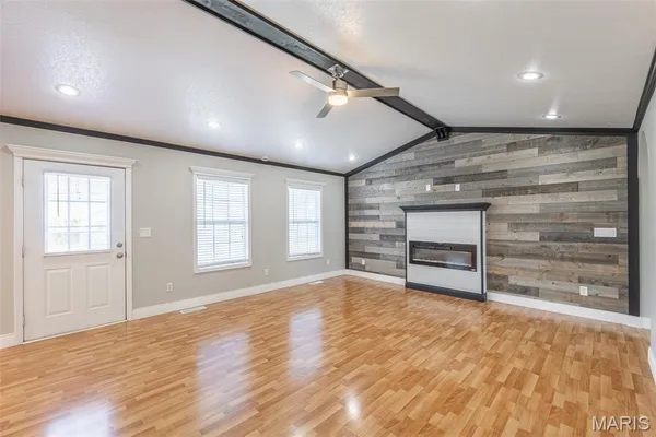 $218,900 | 354 Murfield Drive, Poplar Bluff, MO 63901