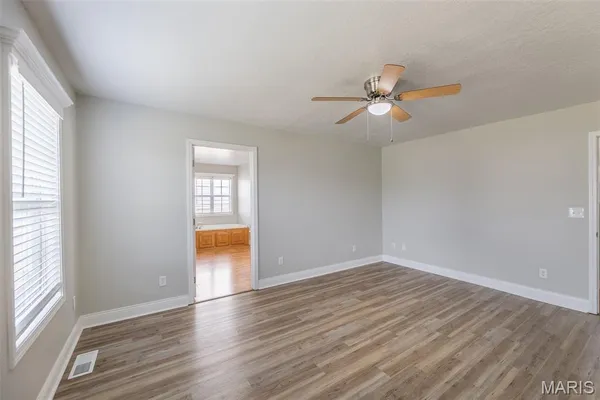$218,900 | 354 Murfield Drive, Poplar Bluff, MO 63901