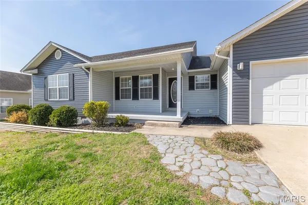 $218,900 | 354 Murfield Drive, Poplar Bluff, MO 63901