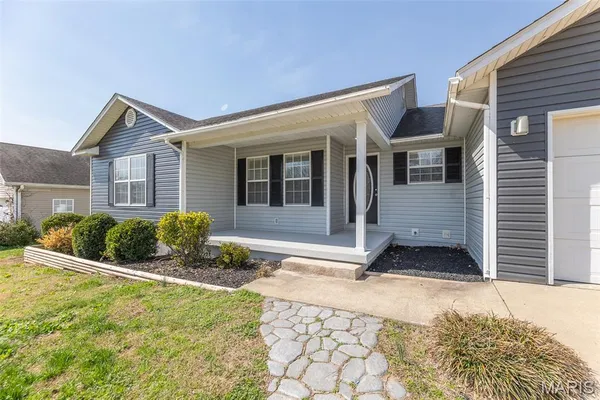 $218,900 | 354 Murfield Drive, Poplar Bluff, MO 63901