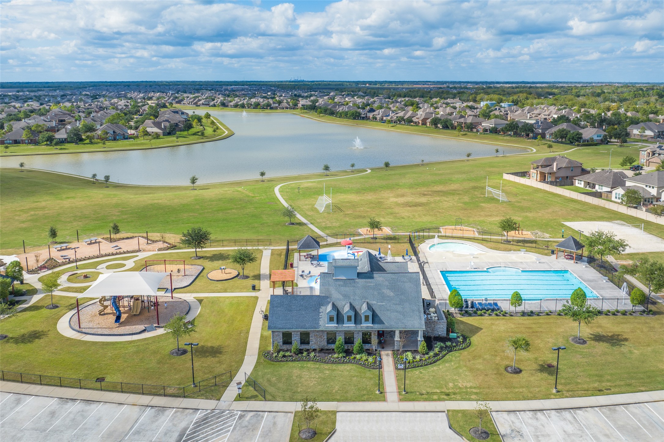7923 Evening Emerald Drive Rosharon, TX 77583 - Photo 24 of 28 an aerial view of a house with a ocean view