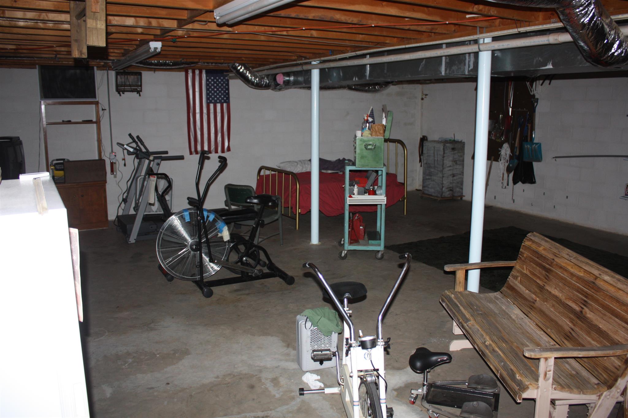 2756 Mt Zion Road Morrison, TN 37357 - Photo 12 of 30 a view of a room with gym equipment