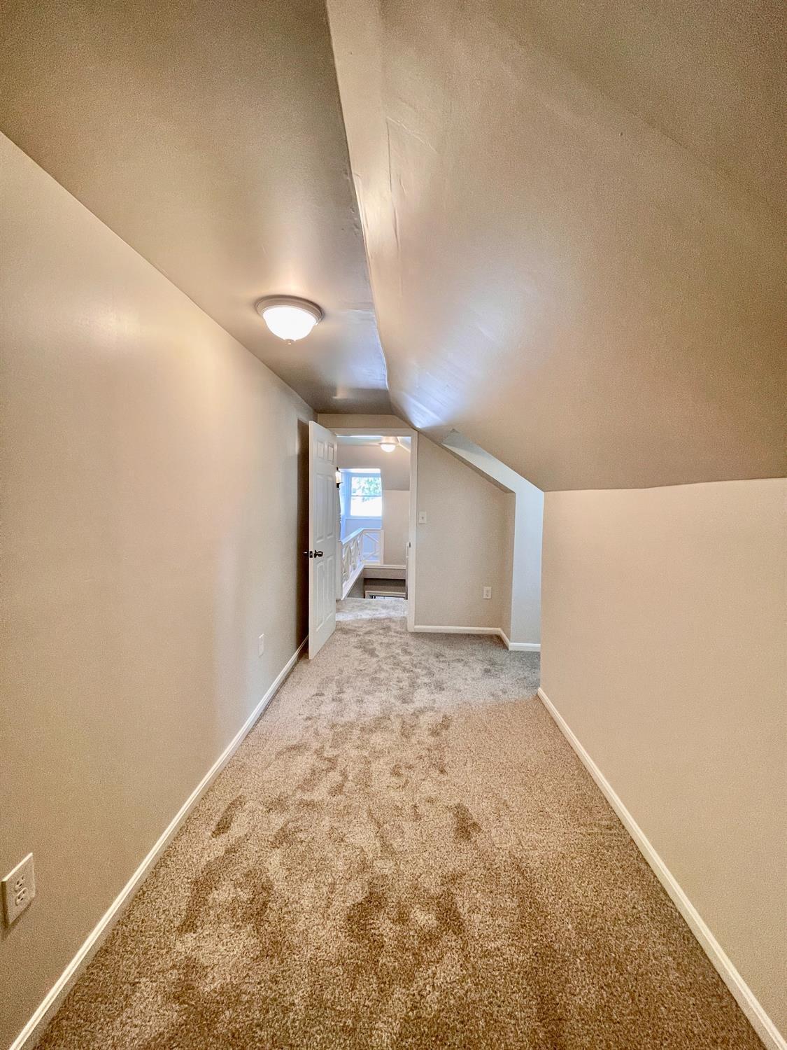 5583 Leumas Road Cincinnati, OH 45239 - Photo 18 of 18 Gallery Image 18