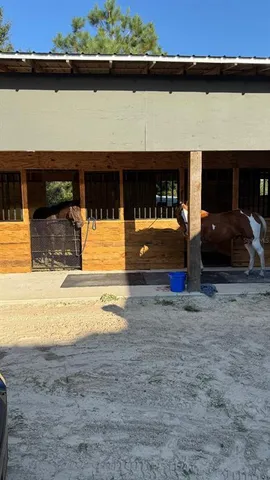 $369,900 | 8106 Southwest 19th Place, Ocala, FL 34481