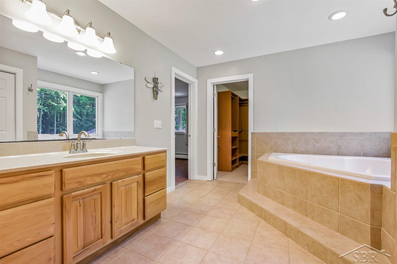 8490 South Beyer Road Bridgeport, MI 48722 - Photo 27 of 46 31390110-27.JPG