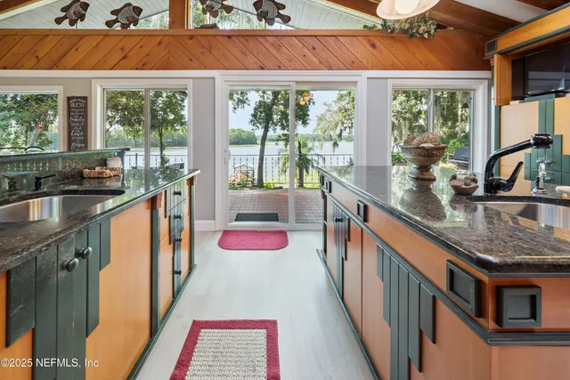 $699,000 | 8166 Alderman Road, Melrose, FL 32666