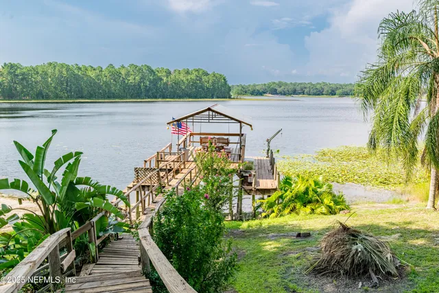 $699,000 | 8166 Alderman Road, Melrose, FL 32666