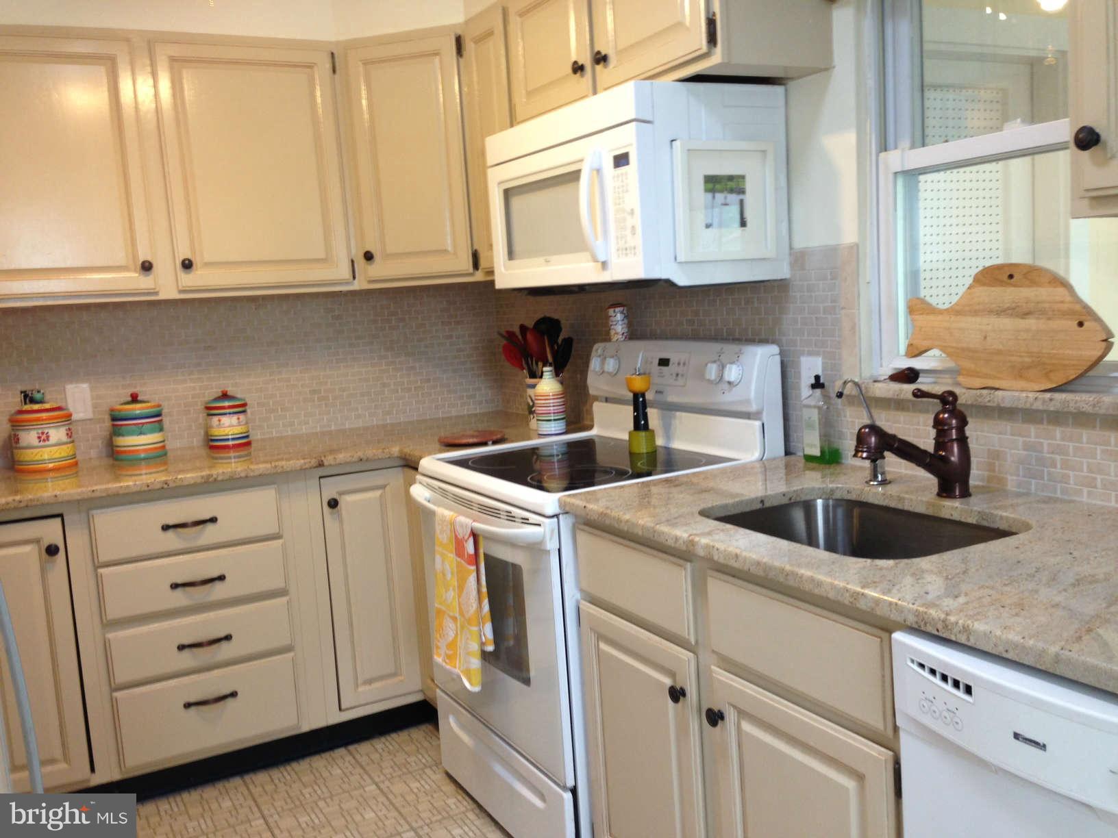 22751 Almost Neavitt Road Bozman, MD 21612 - Photo 19 of 28 Kitchen