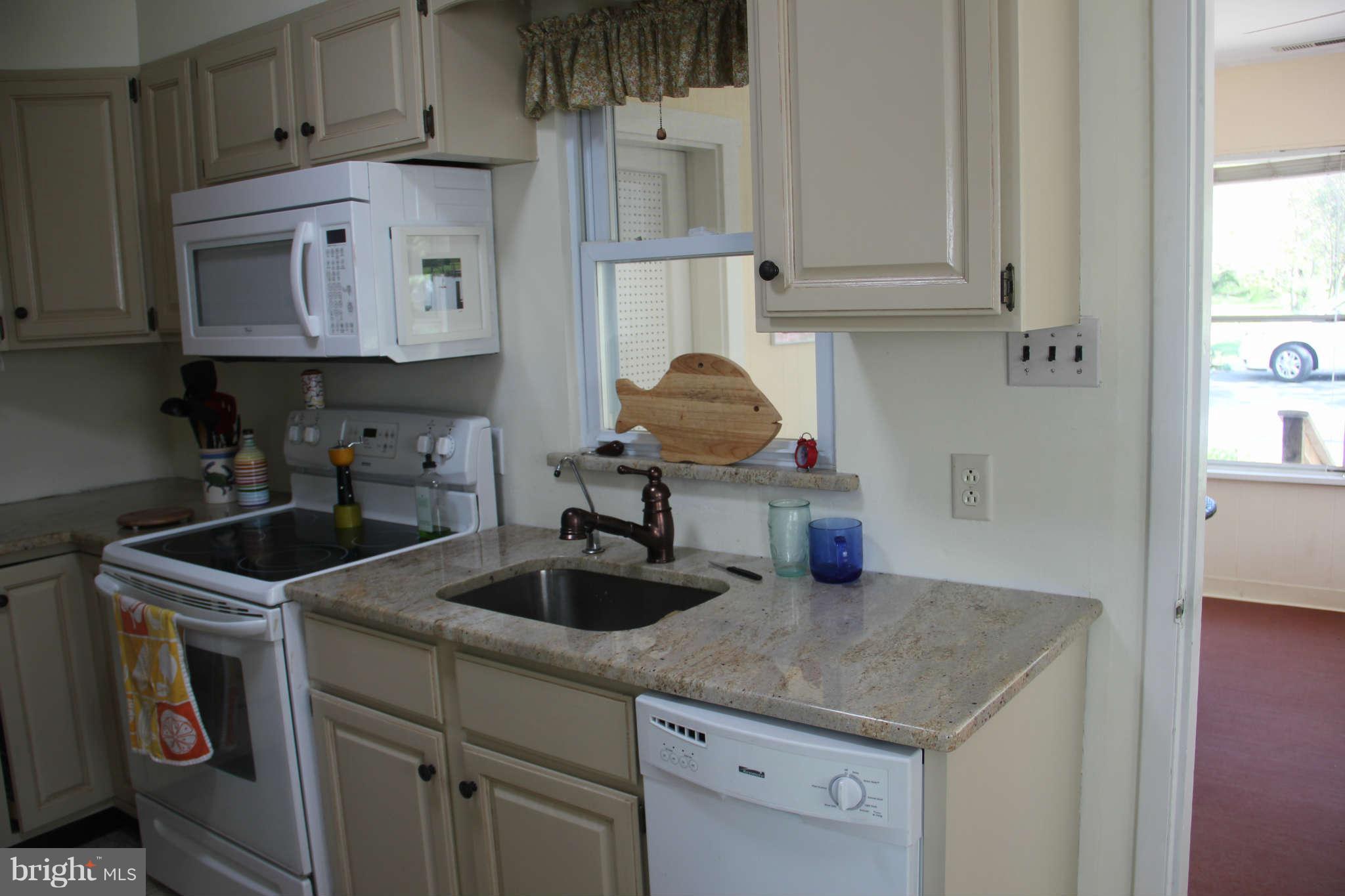 22751 Almost Neavitt Road Bozman, MD 21612 - Photo 20 of 28 Kitchen