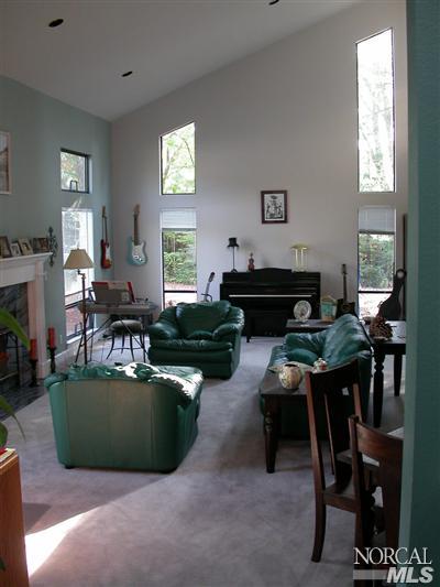 1220 Vista Verde Road Ukiah, CA 95482 - Photo 3 of 12 Gallery Image 3