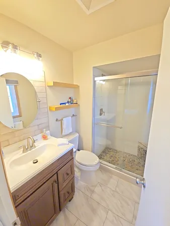 $345,000 | 2041 East Gaisor Drive, Crete, IL 60417