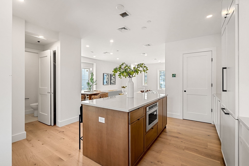 16 Elm Street, Unit 16 Newton, MA 02465 - Photo 11 of 42