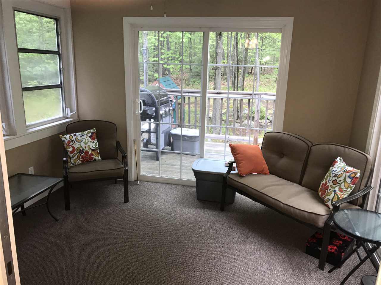 28 Gulf Road Derry, NH 03038 - Photo 12 of 24
